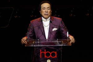 Smokey Robinson Makes This Huge Clapback at His Sexual Assault Accusers