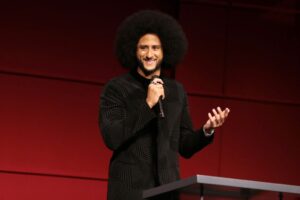Colin Kaepernick Offers Free Autopsies For Police-Related Deaths