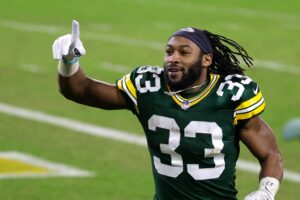 NFL Star Aaron Jones Recovers Pendant Containing His Father’s Ashes After Losing It During 4-Touchdown Game