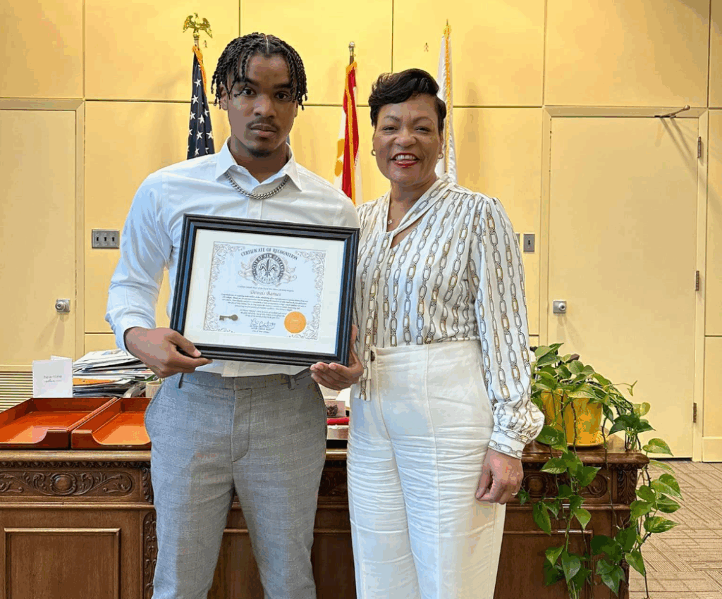 New Orleans Student With Record-Breaking Scholarship Offers Makes College Decision