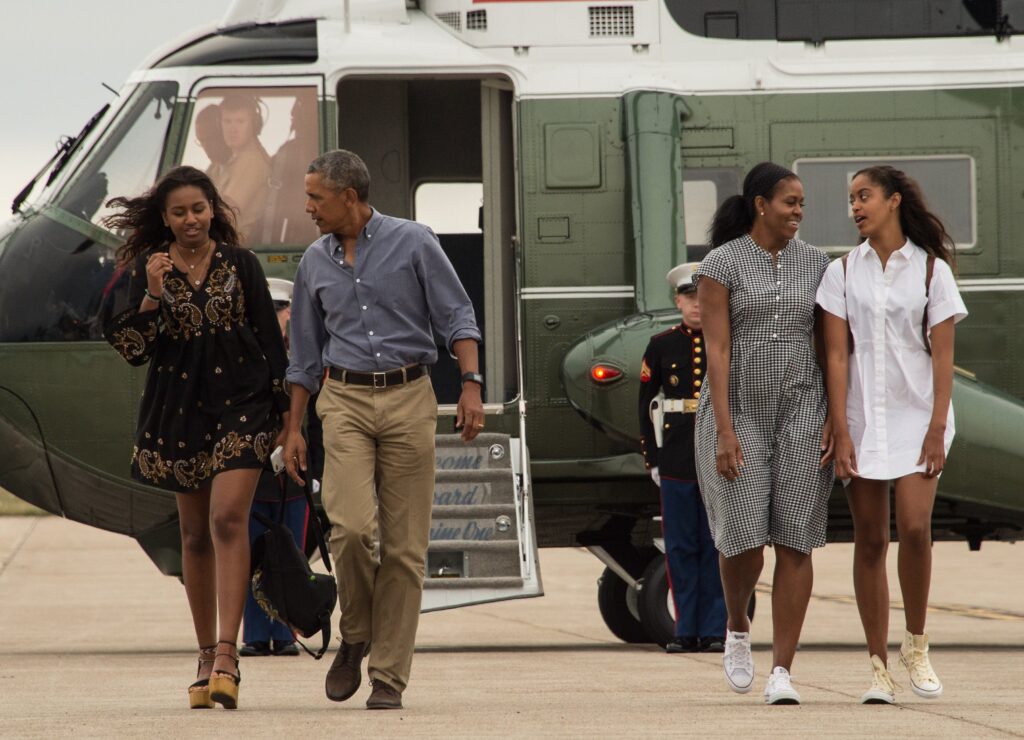 Michelle Obama Recalls Funny Story About Martinis at Malia and Sasha’s Apartment
