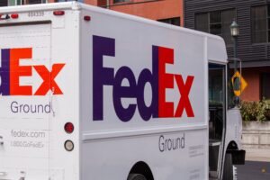 Cops In Infamous FedEx Driver Case Get Dragged by a Grand Jury