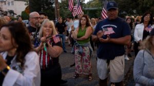 This Is Ugly: 10 Staten Island Protestors Arrested After Blocking Bus Containing Migrants