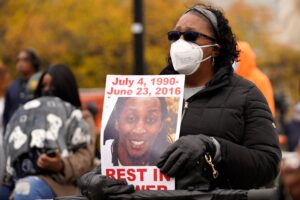 Ex-Wisconsin Cop who Killed Black Man in Parked Car Won’t Be Charged