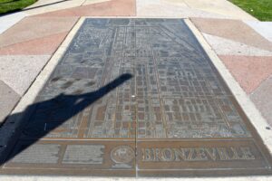 The Fall and Rise of Chicago’s Bronzeville