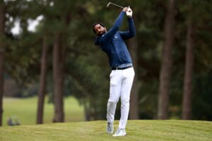 Thanks to a Hornet Attack, J.R. Smith’s 1st Golf Tournament as a Collegiate Athlete Didn’t Exactly Go As Planned