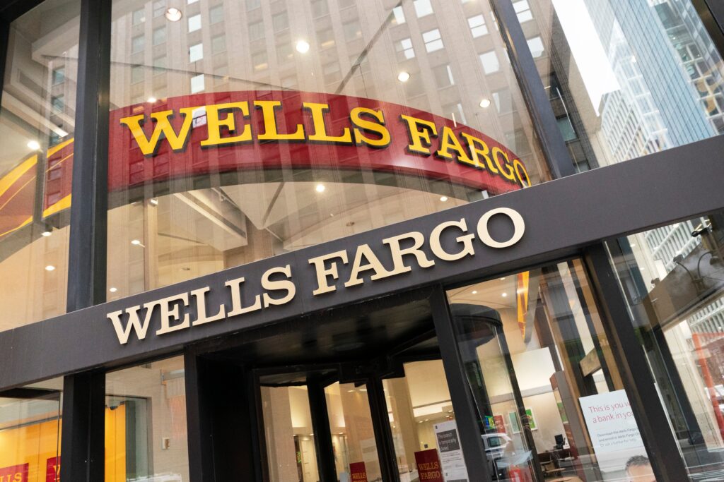 Fed Investigating Wells Fargo For Alleged Employment Discrimination