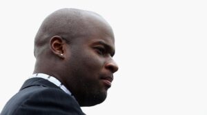 Did Racial Tension Provoke This Bar Fight Between NFL QB Vince Young and Other Patrons? If You Have to Ask …