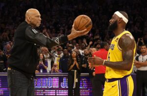 LeBron James Is the One True King, Becomes NBA’s All-Time Leading Scorer