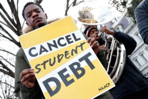Survey Shows Student Loan Holders Most Likely To Be People of Color