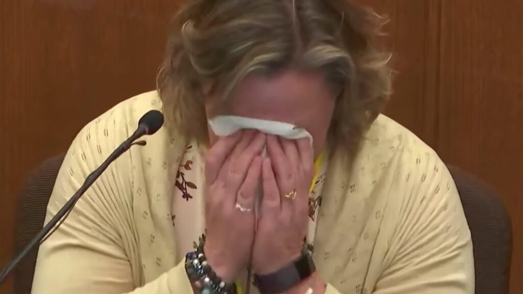 ‘It Just Went Chaotic’: A Weeping Kim Potter Takes the Stand