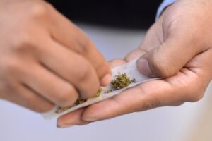 Business Owners Convicted Of Marijuana Offenses In New York Can Apply To Open Cannabis Dispensaries