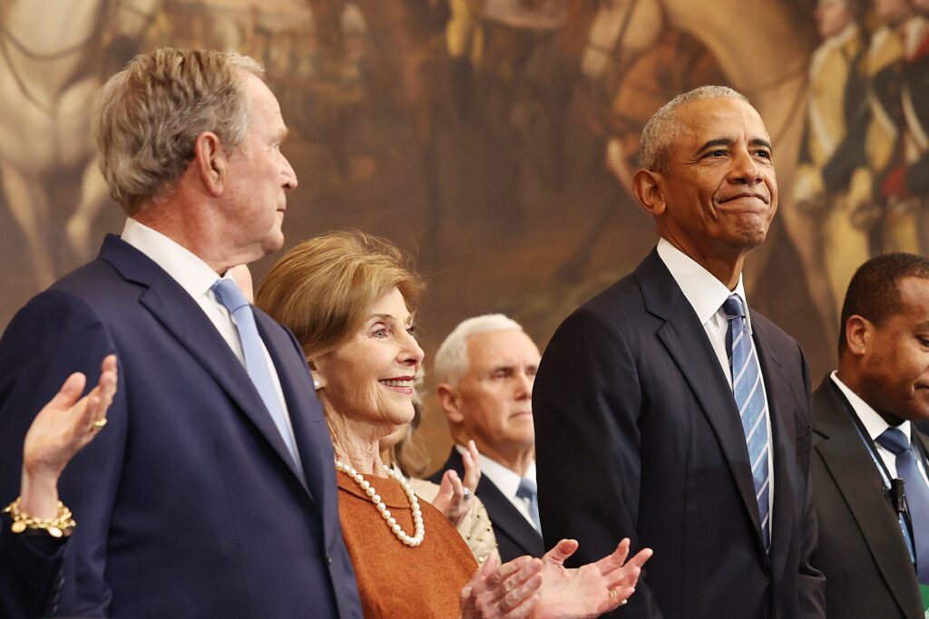 Lip Reader’s Interpretation of Barack Obama’s Exchange With George W. Bush Confirms What We’re All Thinking