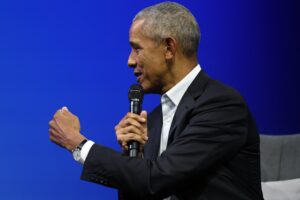 Exclusive: Former President Obama Welcomes a New Class of Leaders