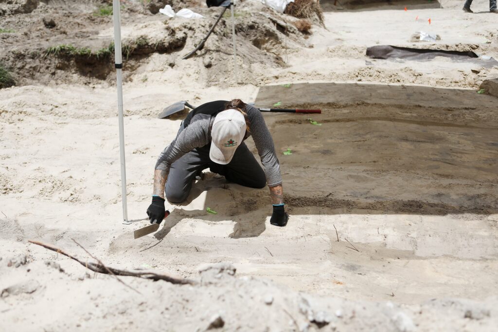 Black Cemetery with 328 Graves Discovered Under Building in Tampa Bay