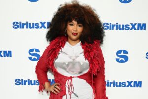 Lizzo’s Revelation About Her Mental Health to Fans at a Los Angeles Concert Will Break Your Heart