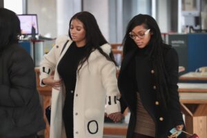 R. Kelly’s Girlfriends Kicked Out of Trump Tower Chicago