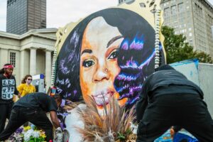 ‘I Felt Like There Should’ve Been More Charges’: 3rd Grand Juror in Breonna Taylor Case Speaks Out