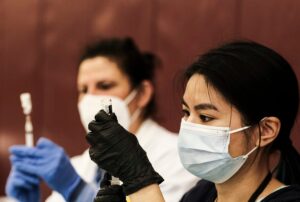 CDC, FDA to Stop Using Johnson & Johnson Vaccine at Federal Sites After 6 People Suffer Blood Clots