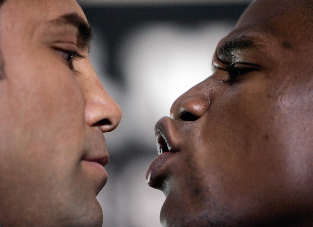 Oscar De La Hoya Volunteers to Get His Ass Whooped Next by Floyd Mayweather—and Puts Up $100M to Seal the Deal