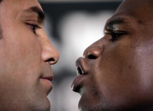 Oscar De La Hoya Volunteers to Get His Ass Whooped Next by Floyd Mayweather—and Puts Up $100M to Seal the Deal
