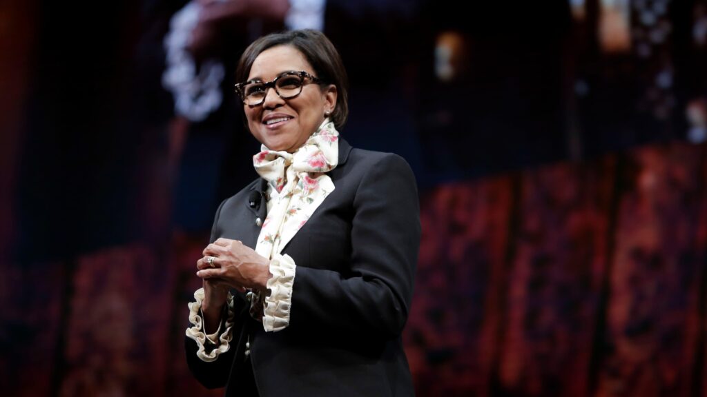 Starbucks COO Roz Brewer Will Be the New CEO of Walgreens—and the Only Black Female CEO in the Fortune 500