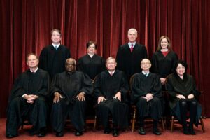 Barack Obama & Other Black Leaders React to Roe v. Wade Overturning [UPDATE]
