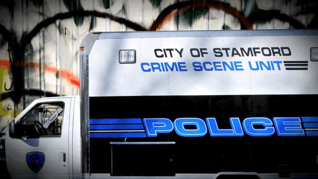 Conn. Interracial Couple Refuse to Remove Racial Slur on Door Until Cops Investigate