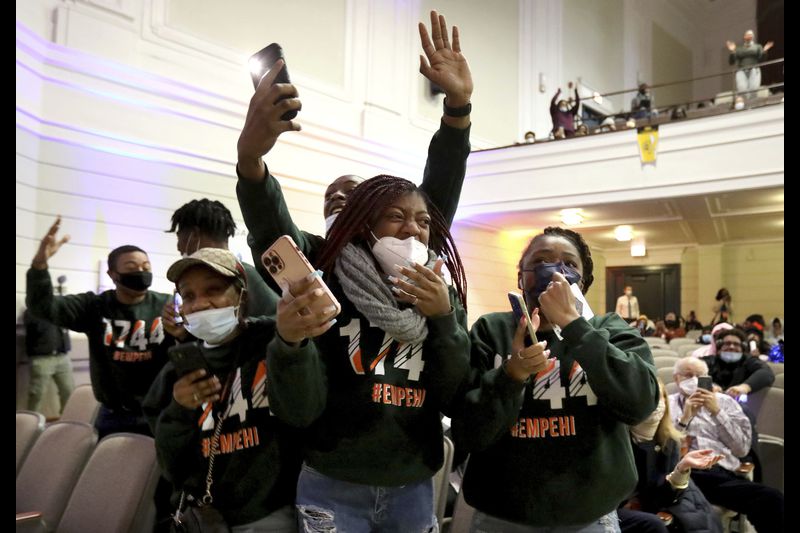 Hope Chicago Partners With Five Chicago Public Schools To Send About 4,000 To College Tuition-Free