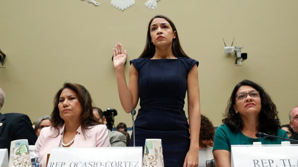 AOC Slams 'Manufactured' Cruelty at US Southern Border in Testimony Before House Panel