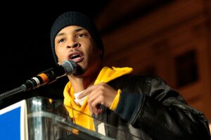 T.I. Awards $25,000 College Scholarship in Memory of His Sister to an HBCU Student and Single Mom
