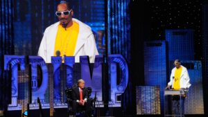 Snoop Dogg Says He's Voting for the First Time in 2020 to Get Trump Out
