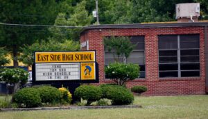 Black Mississippi High School Grad Charges Her Salutatorian Honor Was Given to Less Qualified White Student to Appease Racist Townspeople
