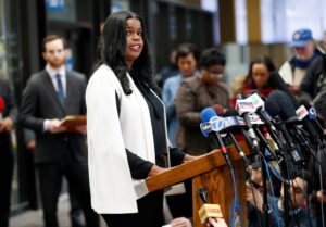 Prosecutor Kim Foxx to Expunge Marijuana Convictions in Chicago