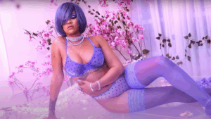 Savage x Summer: Rihanna's Lingerie Line Celebrates Its 2nd Birthday With a Selfie-Based Campaign