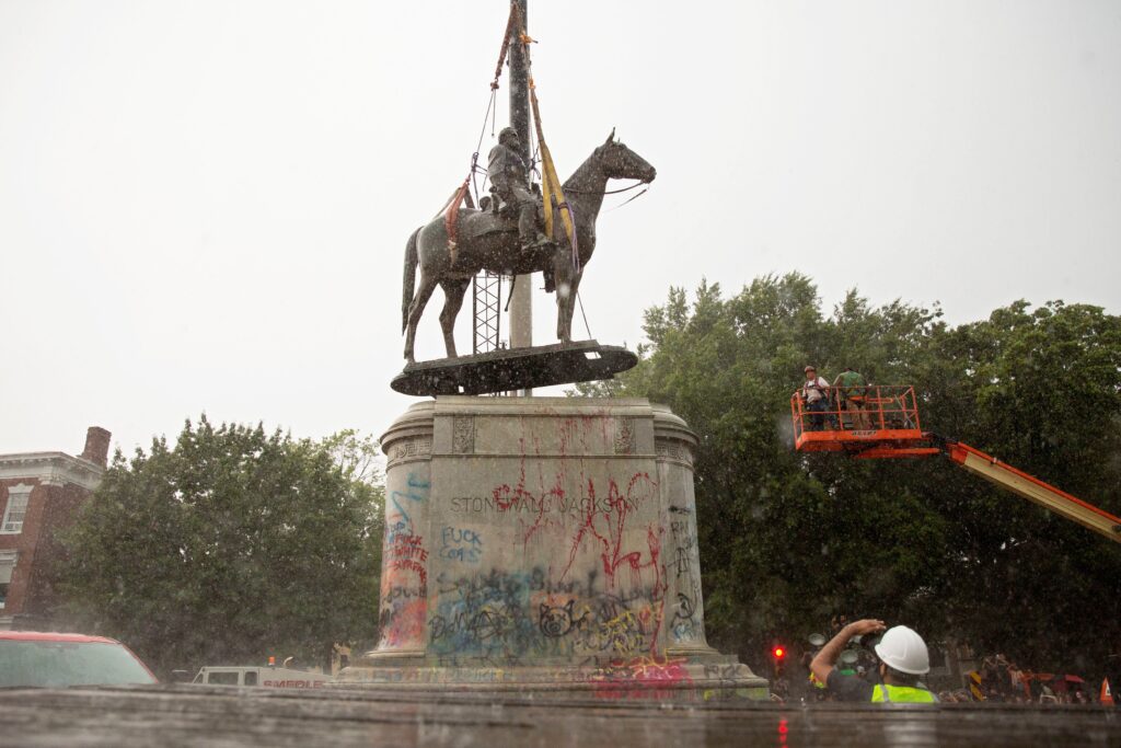 For the 1st Time in Over 100 Years, Virginia Won’t Celebrate Lee-Jackson Day. Trust Me, It’s Exactly as Racist as It Sounds