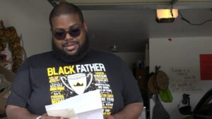Arkansas Man Receives Racist Letter Over the 'Negro' Santa Claus Decoration Displayed in His Yard