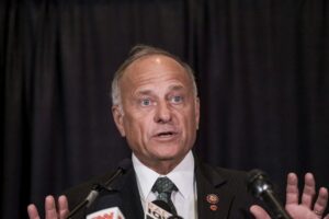 Steve King of Caucasity Asks Kamala Harris 'Are You Descended From Slave Owners' Because the Loser Just Won't STFU