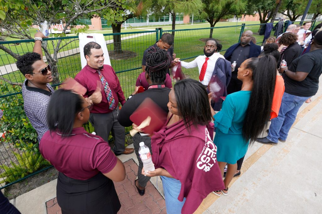 Live Blog: From Houston, the Democratic Debate at Texas Southern University