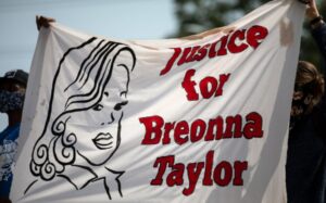 Oakland Breonna Taylor Sculpture Smashed in Act of ‘Racist Aggression’ Two Weeks After Its Installation