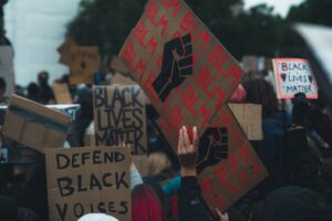 Black Kentucky Police Officer Fired for Sharing Information on Fellow Cops With Black Lives Matter Protest Leader