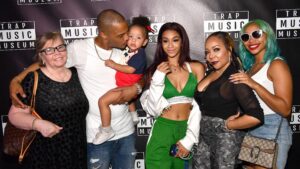 Unfollow, Unfriend, Block, Delete: After Excruciating Embarrassment, T.I.’s Daughter Unfollows Her Father on Social Media