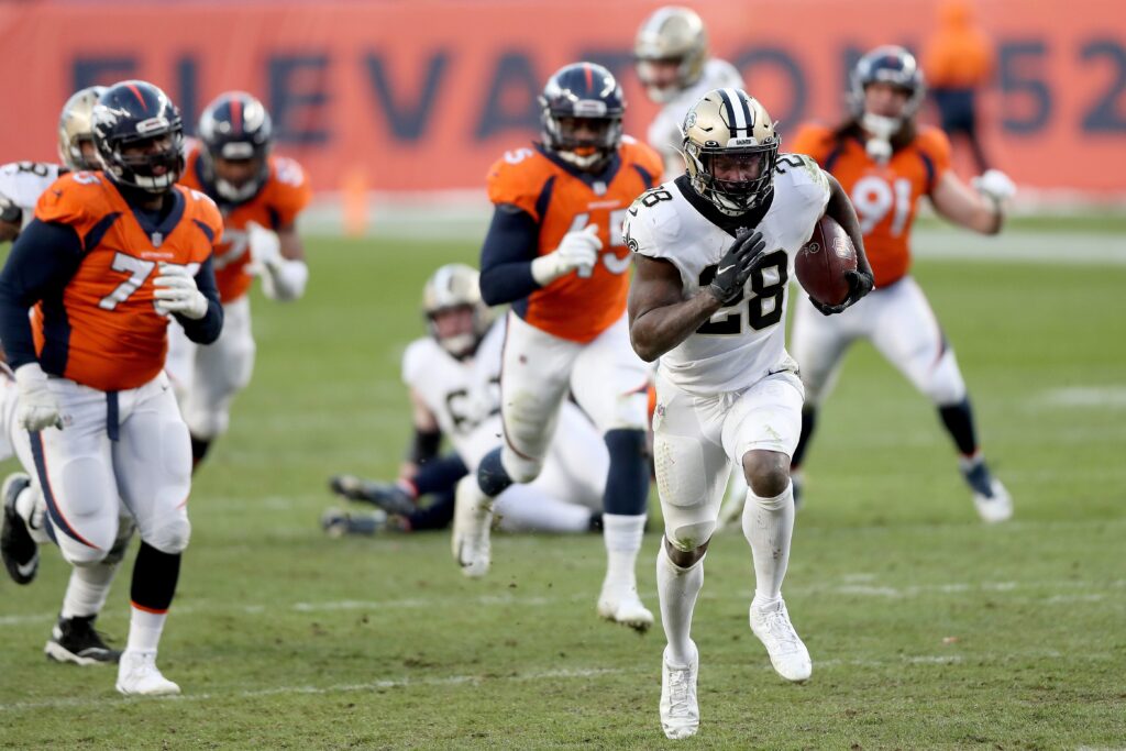 Tom Brady Lives to Lose, the Broncos Got Screwed and Other Takeaways from Week 12 of the NFL