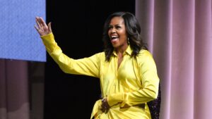 It's Official: Michelle Obama Is the Most Admired Woman in the World—and Keeps Paying It Forward