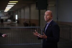 Some Guy I Didn’t Know Was Running for President Is No Longer Running for President