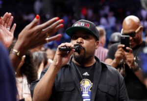 '2 Great, Courageous Americans': Eric Trump Tweets Fake Photo of Ice Cube and 50 Cent Wearing 'Trump' Hats