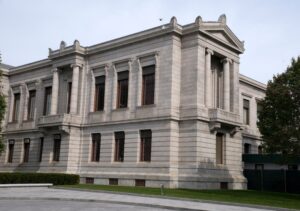 Boston Museum of Fine Arts Apologizes for Racist Remarks, Profiling 7th Grade Students