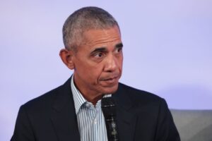 Obama to Pro-Trump Super PAC: Don’t Play With Me or My Homeboy