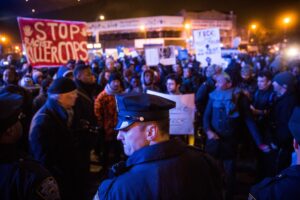 NYPD Commander Texted 'Not a Big Deal' After Being Told of Eric Garner's Death