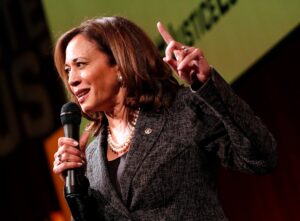 Kamala Harris Reintroduces Bill Addressing the Black Maternal Healthcare Crisis